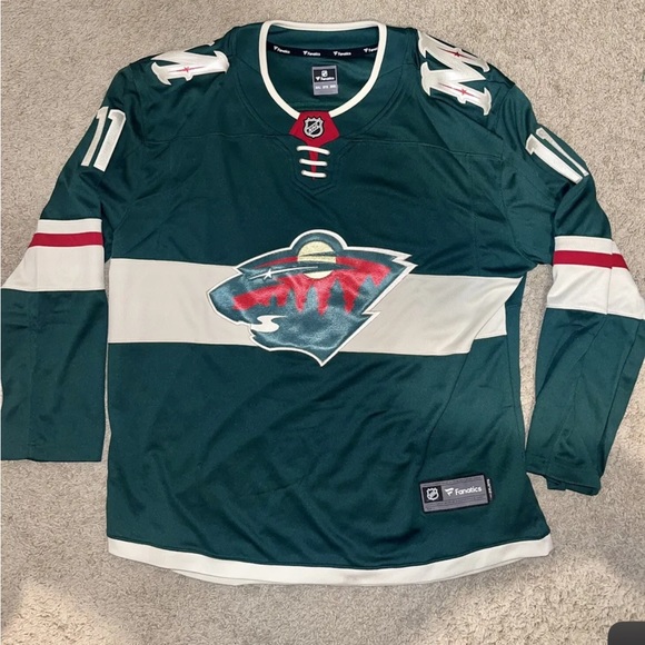 Hockey jersey - Picture 1 of 3